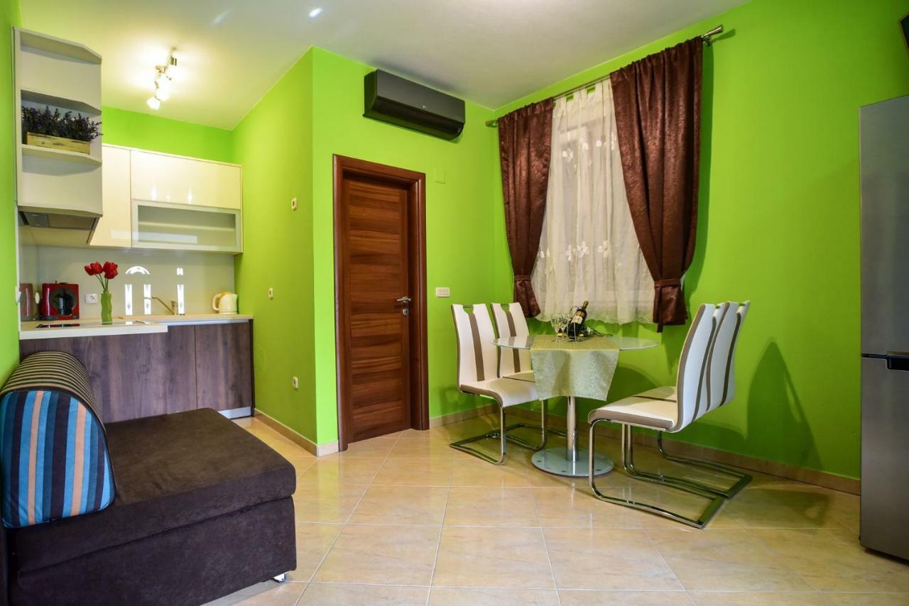 Apartment Lavande 2 Pridraga エクステリア 写真