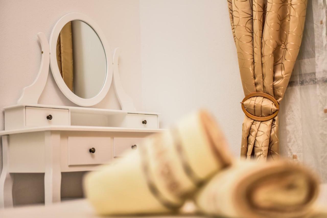 Apartment Lavande 2 Pridraga エクステリア 写真